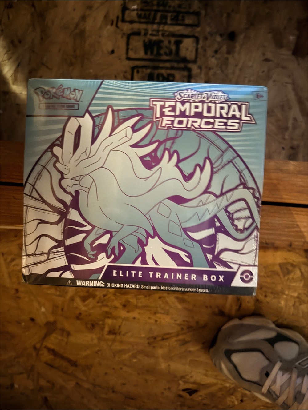 Pokemon Temporal Forces Elite Trainer Box - Teal & Purple Artwork